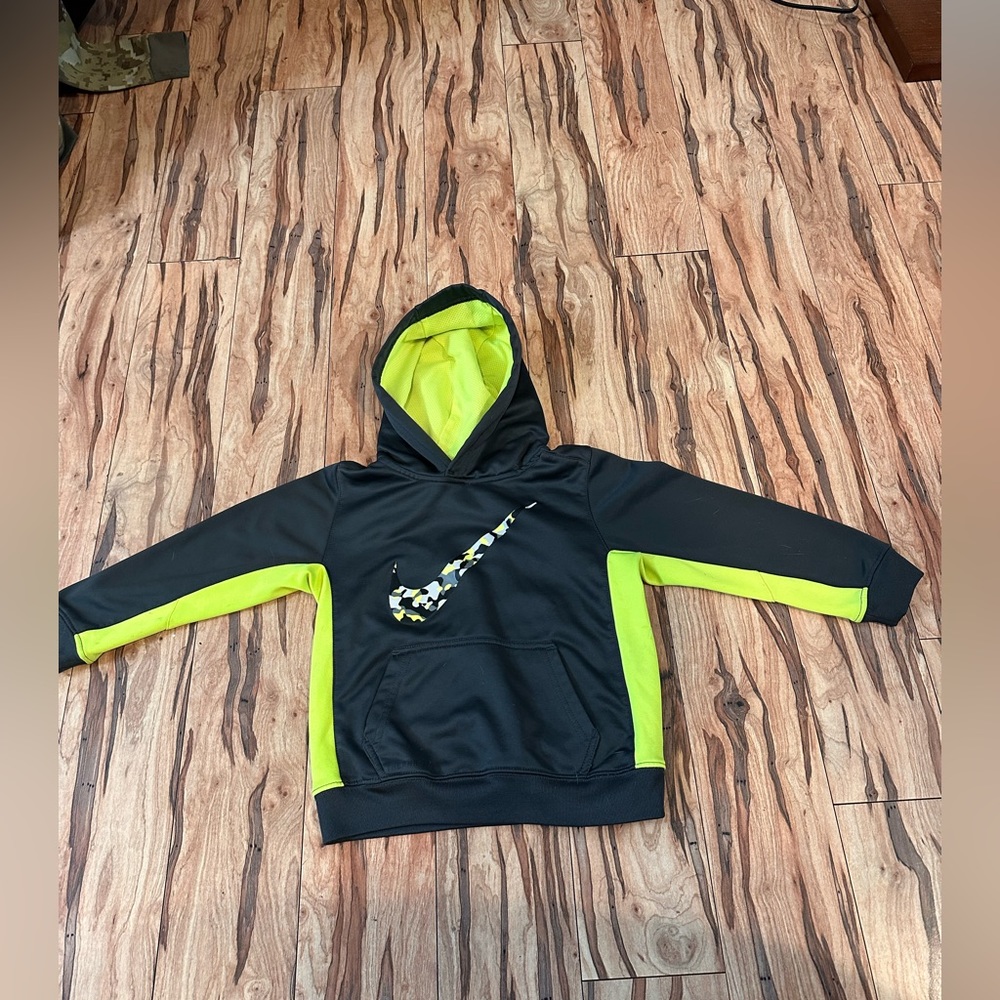 Boys Size 6 Nike Hoodie